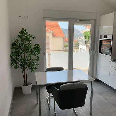 Valjan * 트로기르